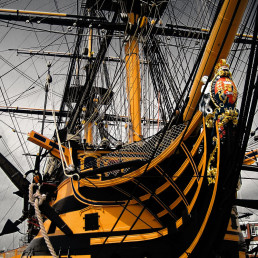 HMS Victory. By Jamie Campbell from Emsworth (nr Portsmouth), U.K - HMS Victory, CC BY 2.0, https://commons.wikimedia.org/w/index.php?curid=3465926